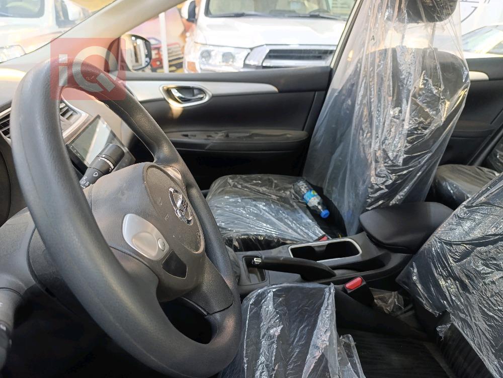 نيسان سنترا